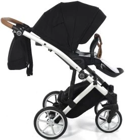 Tako Space Black Kinderwagen Incl. Tas 04 34 Tako Space Black Kinderwagen Incl. Tas 04 -KinderReisWereldNederland Tako Space Black Kinderwagen incl. Tas 04 15