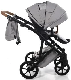 Tako Space Grey Kinderwagen Incl. Tas 01 -KinderReisWereldNederland Tako Space Grey Kinderwagen incl. Tas 01 14