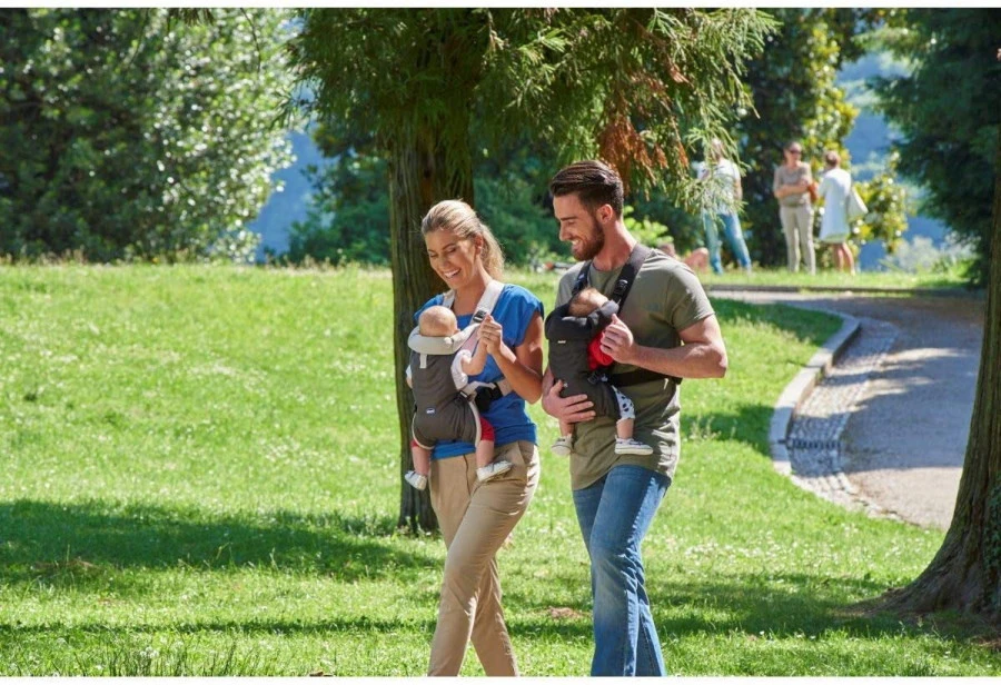 Chicco Easy Fit Dark Beige Draagzak 79154.34 2 Chicco Easy Fit Dark Beige Draagzak 79154.34 - Afbeelding 2