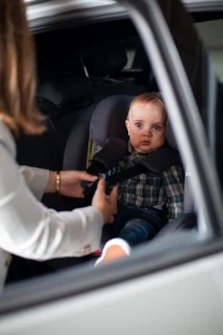 Ding Cruz Black 360° Isofix Autostoel 0-36kg DI-101919 -KinderReisWereldNederland di 101919 lifestyle 02a 3