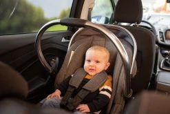 Ding Fenix Black/Rose Autostoel 0-13kg -KinderReisWereldNederland ding fenix autostoel301 2