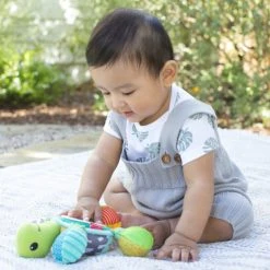 Infantino Go Gaga Mirror Pal Turtle Spiegel BK-216003 -KinderReisWereldNederland infantino go gaga mirror pal turtle spiegel bk 216003 4