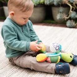 Infantino Go Gaga Mirror Pal Turtle Spiegel BK-216003 -KinderReisWereldNederland infantino go gaga mirror pal turtle spiegel bk 216003 5