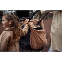 Jollein Boucle Naturel Luiertas 027-819-66060 -KinderReisWereldNederland jollein boucle biscuit luiertas 027 819 66067 lifestyle