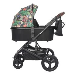 KinderReisWereldNederland -KinderReisWereldNederland lorelli boston tropical flowers black 3 in 1 kinderwagen 12 2