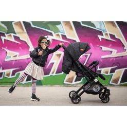 Lorelli Fiorano Rose Quartz Wandelwagen Incl. Beenkap 1002149-2381 -KinderReisWereldNederland lorelli fiorano sfeer 3