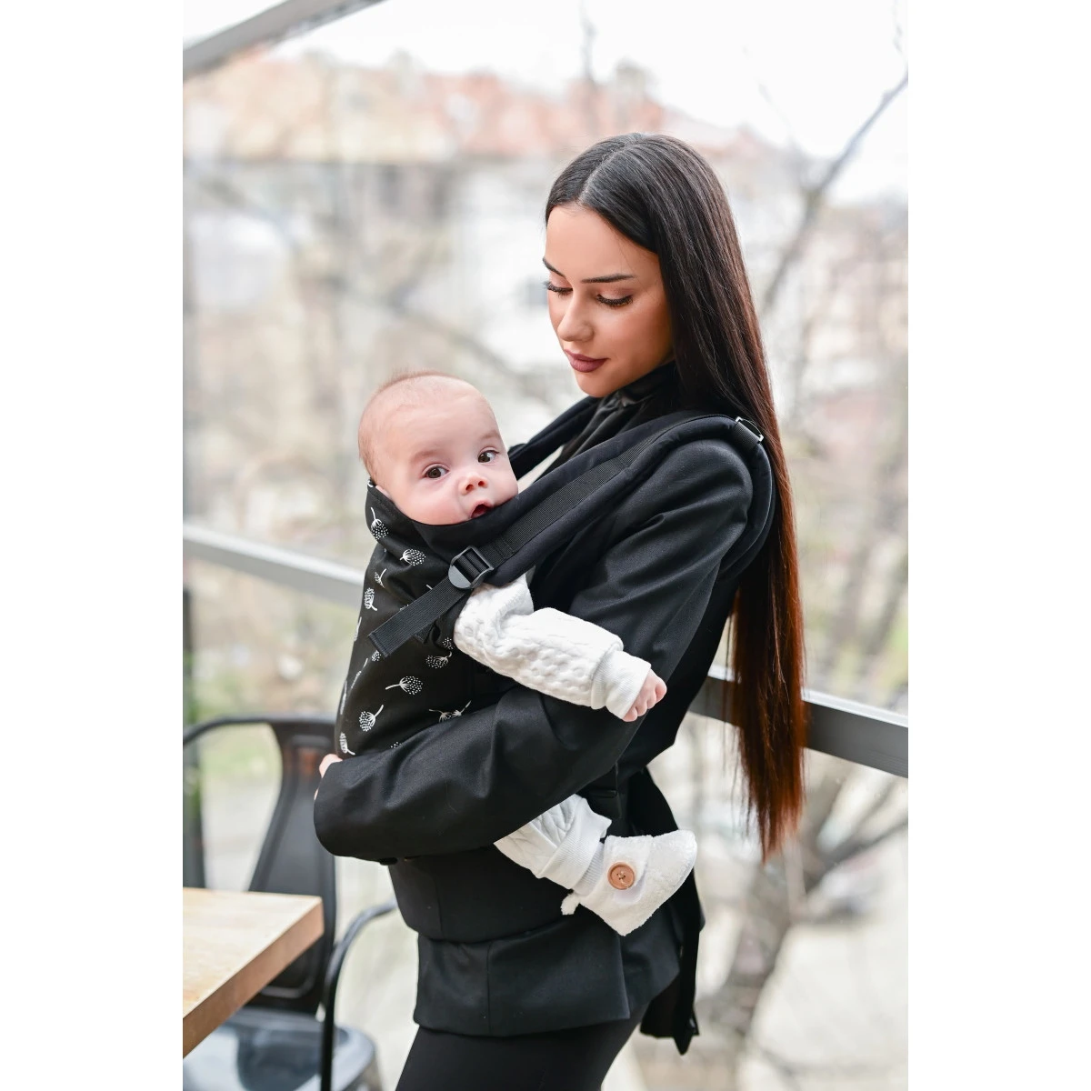 Lorelli Wally Black Floral Ergonomische Draagzak 1001016-0002 5 Lorelli Wally Black Floral Ergonomische Draagzak 1001016-0002 - Afbeelding 5