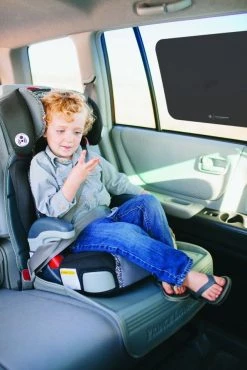 Prince Lionheart Sunshade Kit Zonnescherm 2 Stuks 0339 -KinderReisWereldNederland prince lionheart sunshade kit zonnescherm 2 stuks 0339 3